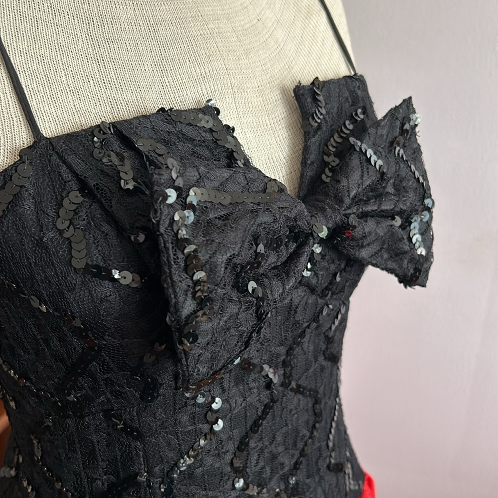 Vintage Black Lace and Red Party Dress 6 - Picture 9 of 13